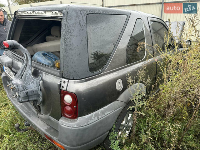 Сірий Ленд Ровер Freelander, об'ємом двигуна 2 л та пробігом 250 тис. км за 1850 $, фото 3 на Automoto.ua