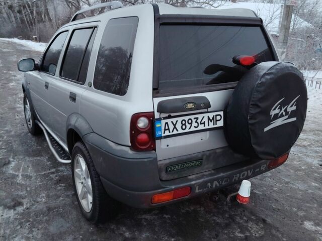 Сірий Ленд Ровер Freelander, об'ємом двигуна 2 л та пробігом 300 тис. км за 6000 $, фото 4 на Automoto.ua