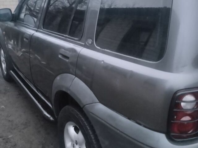 Серый Ленд Ровер Фрилендер, объемом двигателя 0 л и пробегом 150 тыс. км за 2657 $, фото 3 на Automoto.ua