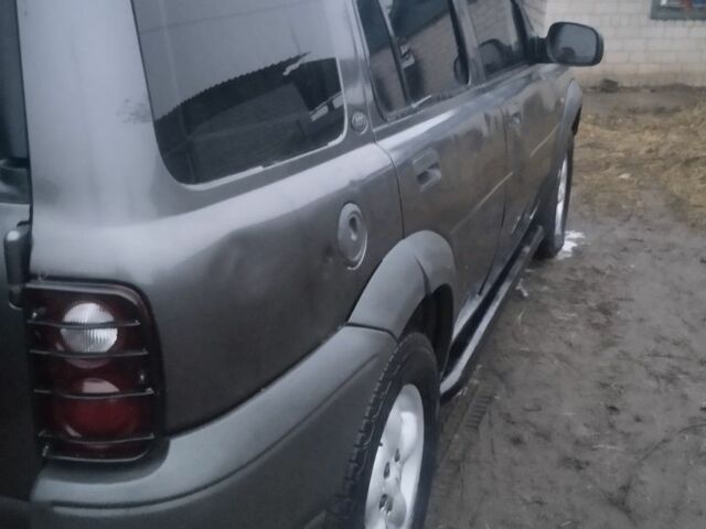 Серый Ленд Ровер Фрилендер, объемом двигателя 0 л и пробегом 150 тыс. км за 2657 $, фото 4 на Automoto.ua