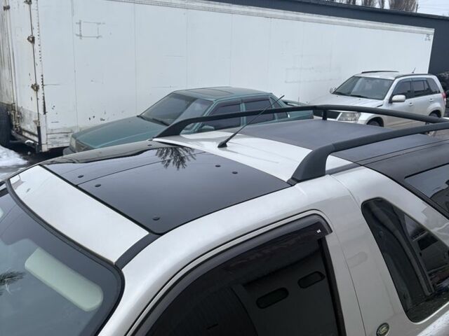 Серый Ленд Ровер Фрилендер, объемом двигателя 2 л и пробегом 250 тыс. км за 4900 $, фото 1 на Automoto.ua