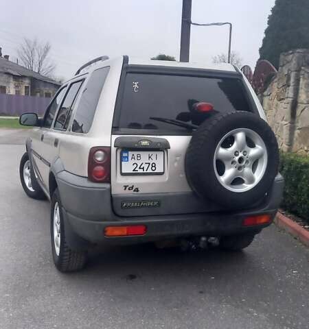 Серый Ленд Ровер Фрилендер, объемом двигателя 1.95 л и пробегом 230 тыс. км за 4800 $, фото 6 на Automoto.ua