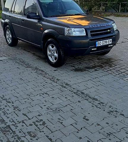 Сірий Ленд Ровер Freelander, об'ємом двигуна 1.8 л та пробігом 160 тис. км за 5000 $, фото 6 на Automoto.ua