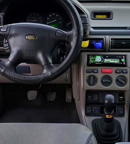 Сірий Ленд Ровер Freelander, об'ємом двигуна 1.8 л та пробігом 160 тис. км за 5000 $, фото 1 на Automoto.ua
