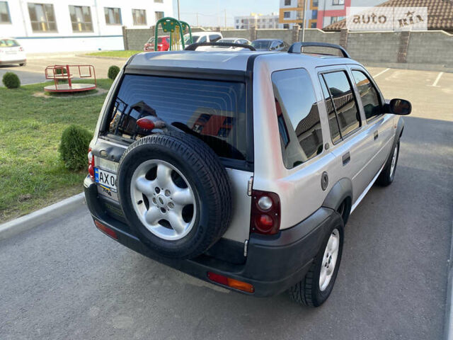 Сірий Ленд Ровер Freelander, об'ємом двигуна 2 л та пробігом 251 тис. км за 3850 $, фото 17 на Automoto.ua