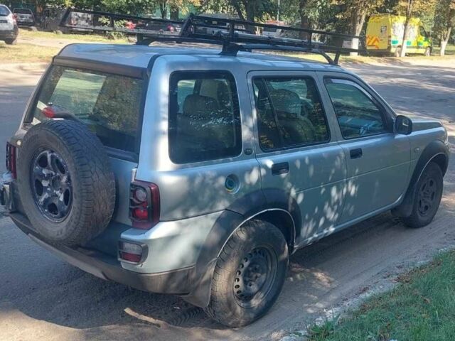 Сірий Ленд Ровер Freelander, об'ємом двигуна 2 л та пробігом 250 тис. км за 3205 $, фото 3 на Automoto.ua