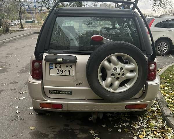 Сірий Ленд Ровер Freelander, об'ємом двигуна 1.8 л та пробігом 220 тис. км за 5000 $, фото 2 на Automoto.ua