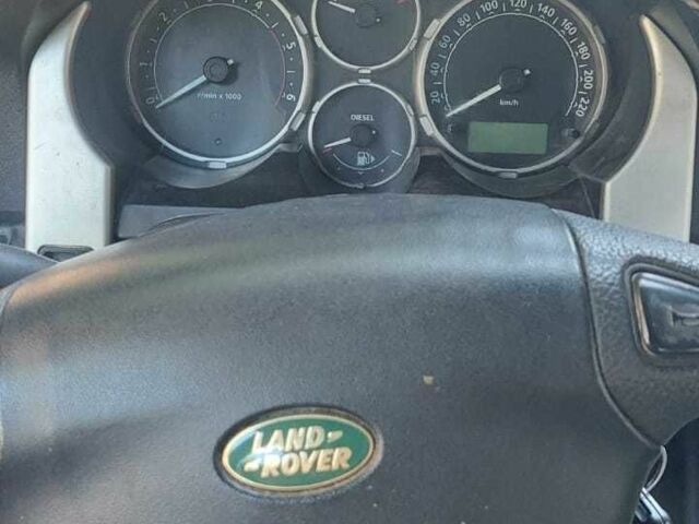 Сірий Ленд Ровер Freelander, об'ємом двигуна 2 л та пробігом 250 тис. км за 3205 $, фото 5 на Automoto.ua