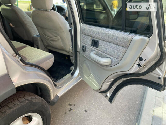 Сірий Ленд Ровер Freelander, об'ємом двигуна 2 л та пробігом 251 тис. км за 3850 $, фото 36 на Automoto.ua