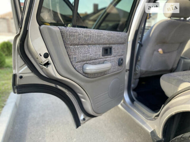 Сірий Ленд Ровер Freelander, об'ємом двигуна 2 л та пробігом 251 тис. км за 3850 $, фото 34 на Automoto.ua