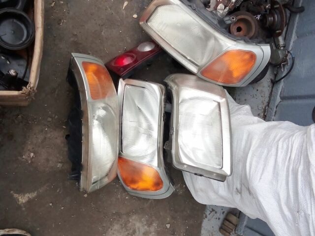 Серый Ленд Ровер Фрилендер, объемом двигателя 2 л и пробегом 280 тыс. км за 362 $, фото 3 на Automoto.ua