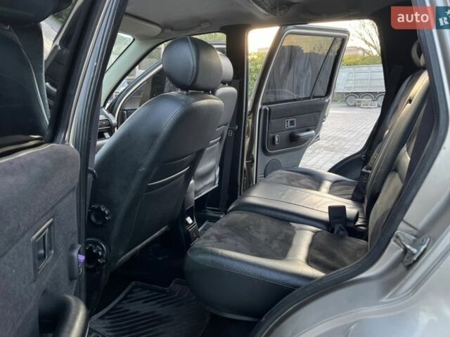 Серый Ленд Ровер Фрилендер, объемом двигателя 2.5 л и пробегом 260 тыс. км за 4499 $, фото 26 на Automoto.ua