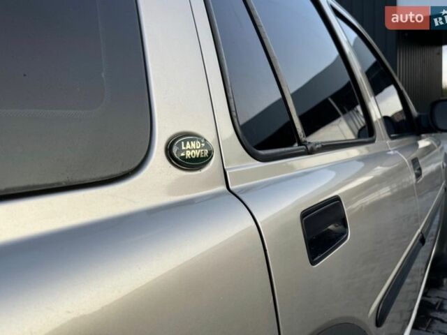 Серый Ленд Ровер Фрилендер, объемом двигателя 2.5 л и пробегом 260 тыс. км за 4499 $, фото 22 на Automoto.ua