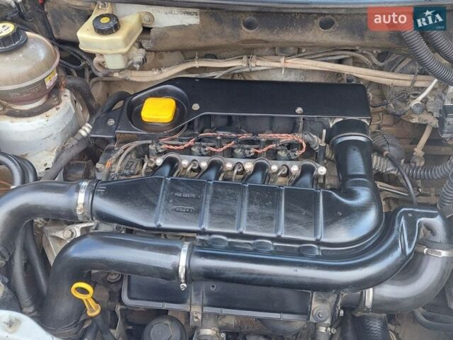 Сірий Ленд Ровер Freelander, об'ємом двигуна 1.95 л та пробігом 170 тис. км за 5800 $, фото 26 на Automoto.ua