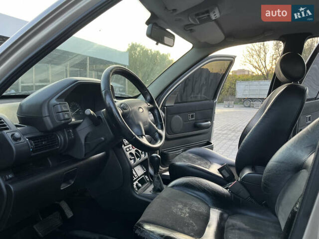 Ленд Ровер Фрилендер 2002 в Каменце-Подольском на Automoto.ua Серый Ленд Ровер Фрилендер, объемом двигателя 2.5 л и пробегом 257 тыс. км за 4999 $, фото 25 на Automoto.ua