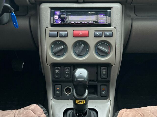 Сірий Ленд Ровер Freelander, об'ємом двигуна 2 л та пробігом 219 тис. км за 4200 $, фото 11 на Automoto.ua