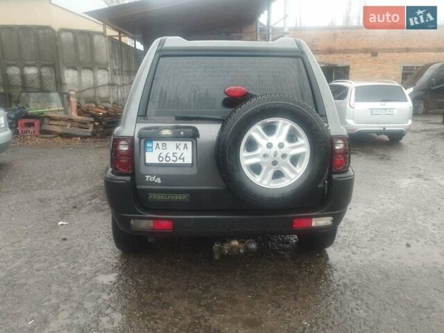 Серый Ленд Ровер Фрилендер, объемом двигателя 1.95 л и пробегом 186 тыс. км за 5300 $, фото 5 на Automoto.ua
