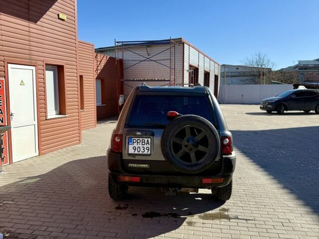 Сірий Ленд Ровер Freelander, об'ємом двигуна 0 л та пробігом 200 тис. км за 1900 $, фото 4 на Automoto.ua