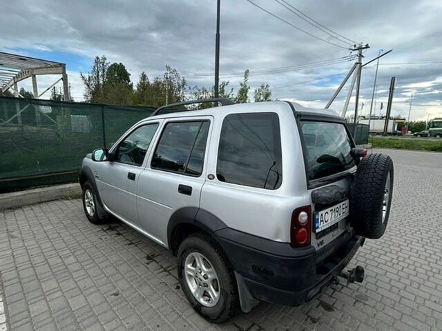Сірий Ленд Ровер Freelander, об'ємом двигуна 2.5 л та пробігом 250 тис. км за 5000 $, фото 2 на Automoto.ua