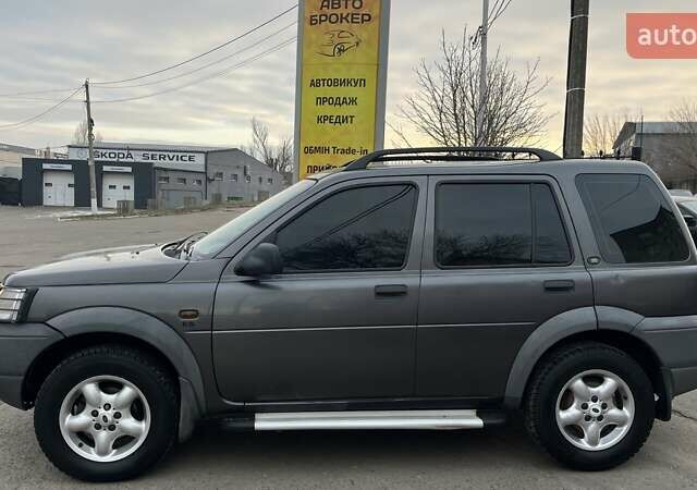 Сірий Ленд Ровер Freelander, об'ємом двигуна 2 л та пробігом 219 тис. км за 4200 $, фото 2 на Automoto.ua