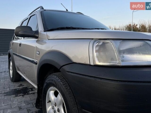Серый Ленд Ровер Фрилендер, объемом двигателя 2.5 л и пробегом 260 тыс. км за 4499 $, фото 18 на Automoto.ua