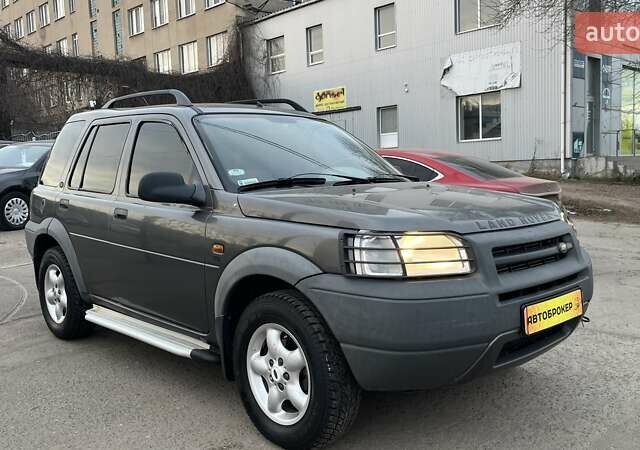 Сірий Ленд Ровер Freelander, об'ємом двигуна 2 л та пробігом 219 тис. км за 4200 $, фото 1 на Automoto.ua