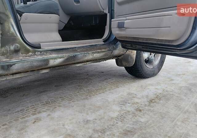 Серый Ленд Ровер Фрилендер, объемом двигателя 1.49 л и пробегом 280 тыс. км за 2500 $, фото 7 на Automoto.ua