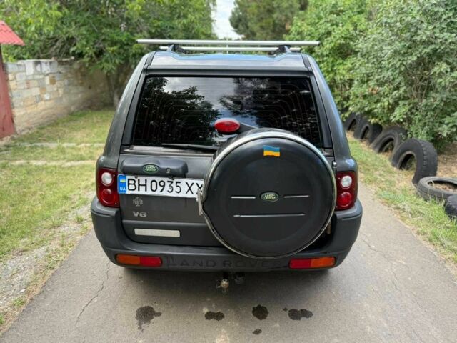 Сірий Ленд Ровер Freelander, об'ємом двигуна 2.5 л та пробігом 225 тис. км за 3709 $, фото 5 на Automoto.ua