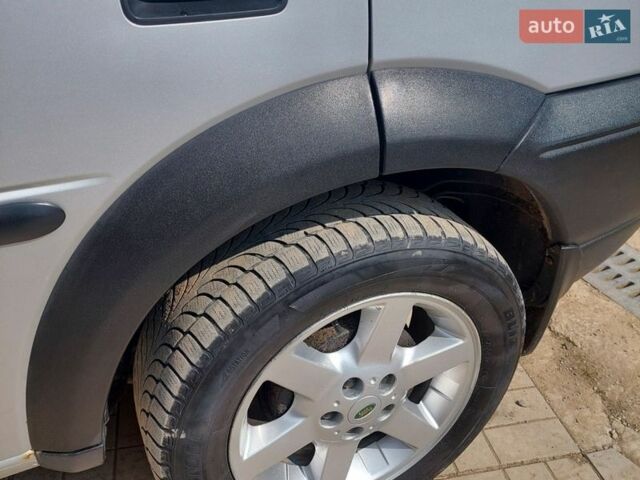 Сірий Ленд Ровер Freelander, об'ємом двигуна 1.95 л та пробігом 170 тис. км за 5800 $, фото 12 на Automoto.ua
