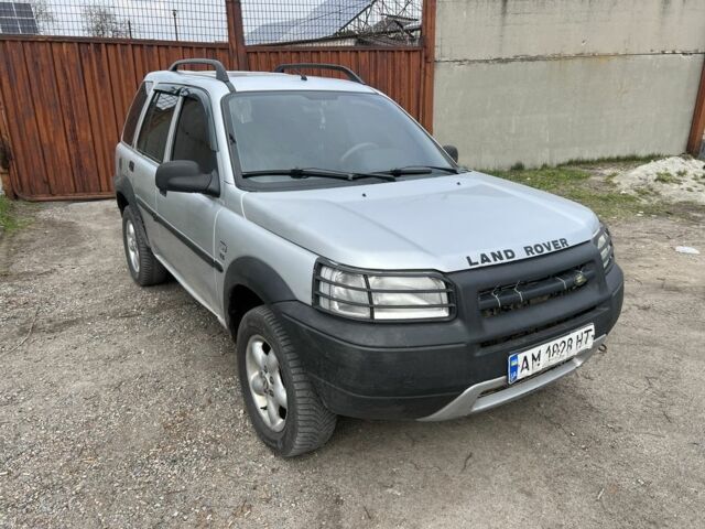 Сірий Ленд Ровер Freelander, об'ємом двигуна 2 л та пробігом 230 тис. км за 4500 $, фото 3 на Automoto.ua