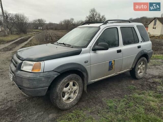 Серый Ленд Ровер Фрилендер, объемом двигателя 2 л и пробегом 327 тыс. км за 4000 $, фото 2 на Automoto.ua