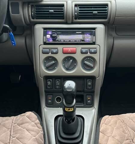 Сірий Ленд Ровер Freelander, об'ємом двигуна 2 л та пробігом 219 тис. км за 4200 $, фото 13 на Automoto.ua