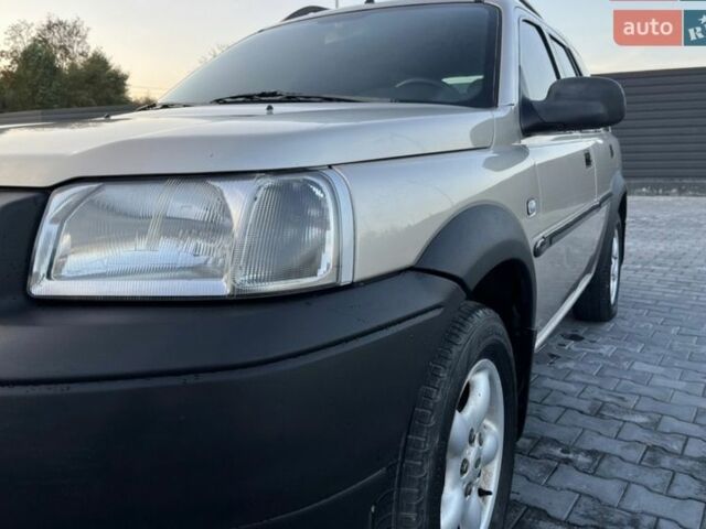 Серый Ленд Ровер Фрилендер, объемом двигателя 2.5 л и пробегом 260 тыс. км за 4499 $, фото 19 на Automoto.ua