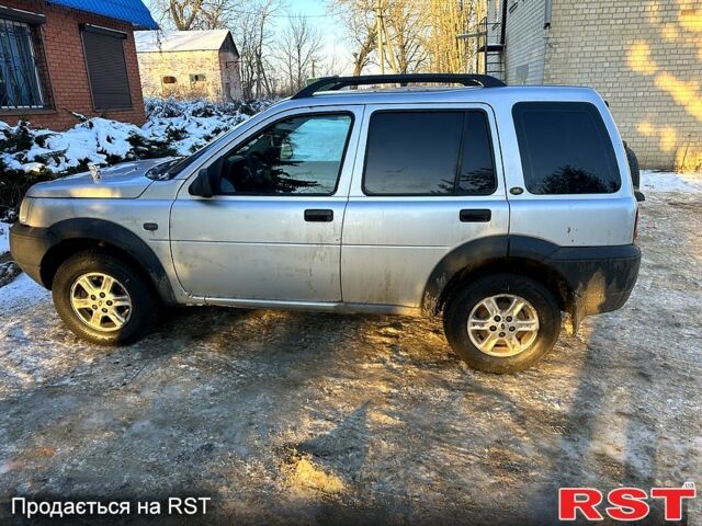 Серый Ленд Ровер Фрилендер, объемом двигателя 2 л и пробегом 380 тыс. км за 2800 $, фото 1 на Automoto.ua