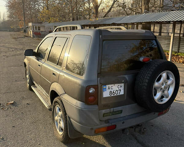 Серый Ленд Ровер Фрилендер, объемом двигателя 1.95 л и пробегом 200 тыс. км за 3900 $, фото 1 на Automoto.ua