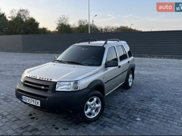 Серый Ленд Ровер Фрилендер, объемом двигателя 2.5 л и пробегом 260 тыс. км за 4499 $, фото 2 на Automoto.ua