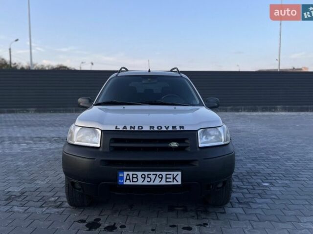 Серый Ленд Ровер Фрилендер, объемом двигателя 2.5 л и пробегом 260 тыс. км за 4499 $, фото 4 на Automoto.ua