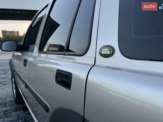 Серый Ленд Ровер Фрилендер, объемом двигателя 2.5 л и пробегом 260 тыс. км за 4499 $, фото 21 на Automoto.ua