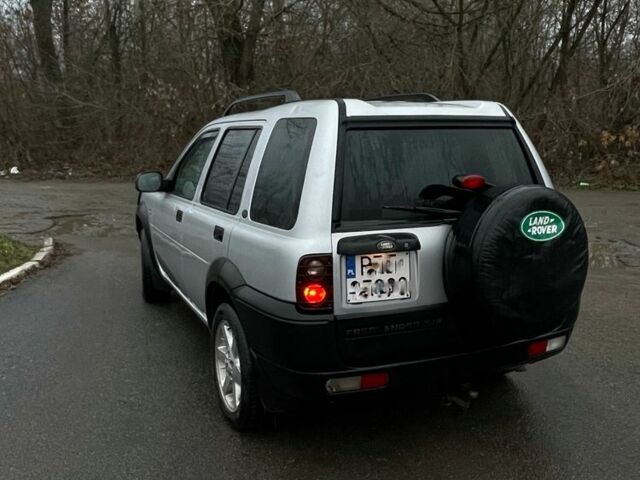 Серый Ленд Ровер Фрилендер, объемом двигателя 2 л и пробегом 386 тыс. км за 3500 $, фото 1 на Automoto.ua