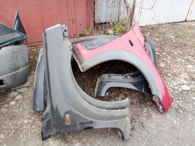 Серый Ленд Ровер Фрилендер, объемом двигателя 2 л и пробегом 280 тыс. км за 362 $, фото 2 на Automoto.ua