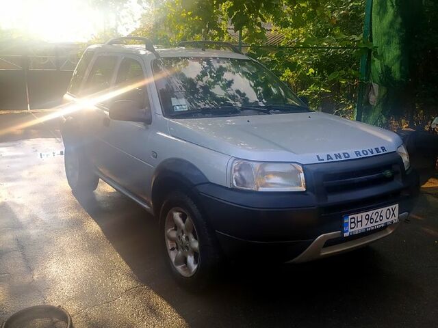 Сірий Ленд Ровер Freelander, об'ємом двигуна 1.8 л та пробігом 250 тис. км за 4500 $, фото 4 на Automoto.ua