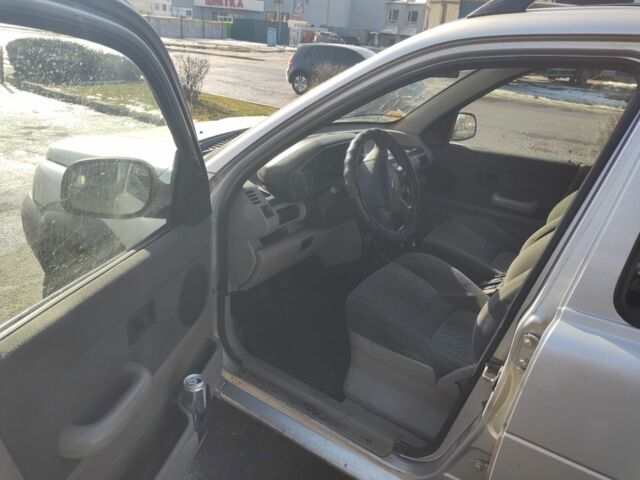 Серый Ленд Ровер Фрилендер, объемом двигателя 2 л и пробегом 300 тыс. км за 3600 $, фото 8 на Automoto.ua