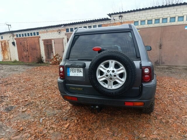 Сірий Ленд Ровер Freelander, об'ємом двигуна 2 л та пробігом 295 тис. км за 2600 $, фото 3 на Automoto.ua