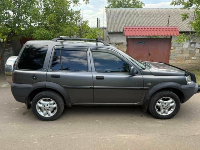 Сірий Ленд Ровер Freelander, об'ємом двигуна 2.5 л та пробігом 225 тис. км за 3709 $, фото 3 на Automoto.ua
