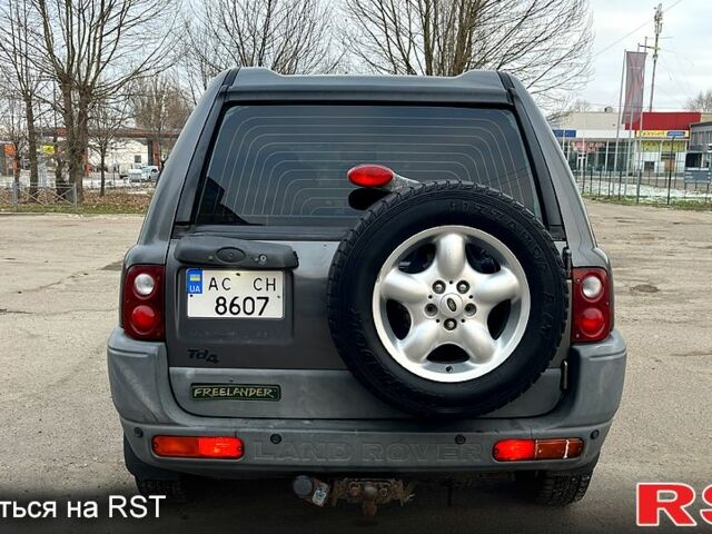 Сірий Ленд Ровер Freelander, об'ємом двигуна 2 л та пробігом 219 тис. км за 4200 $, фото 6 на Automoto.ua