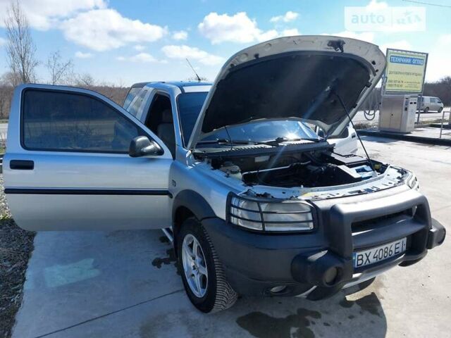 Сірий Ленд Ровер Freelander, об'ємом двигуна 1.8 л та пробігом 268 тис. км за 4800 $, фото 100 на Automoto.ua