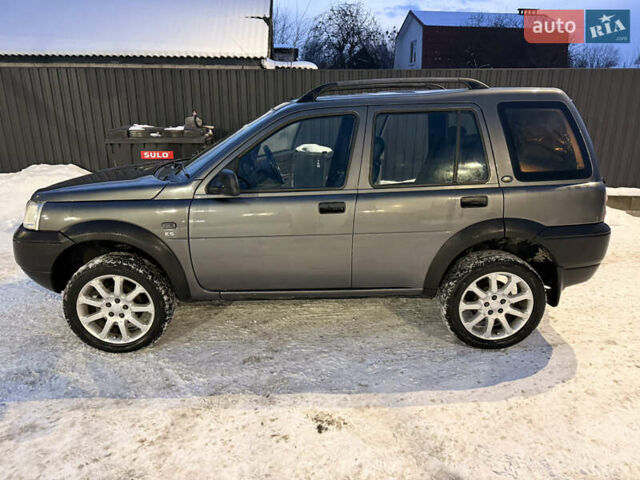 Серый Ленд Ровер Фрилендер, объемом двигателя 1.95 л и пробегом 270 тыс. км за 3500 $, фото 2 на Automoto.ua
