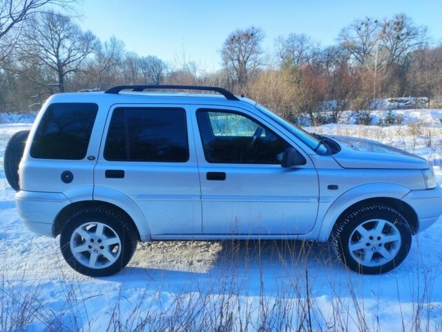 Серый Ленд Ровер Фрилендер, объемом двигателя 2 л и пробегом 290 тыс. км за 2100 $, фото 4 на Automoto.ua