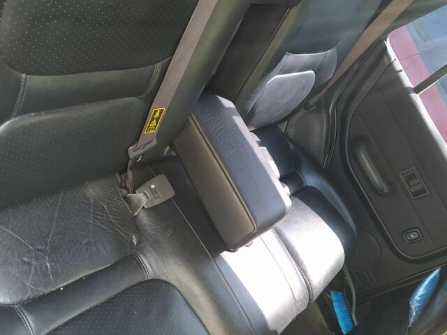 Серый Ленд Ровер Фрилендер, объемом двигателя 2 л и пробегом 150 тыс. км за 2900 $, фото 6 на Automoto.ua