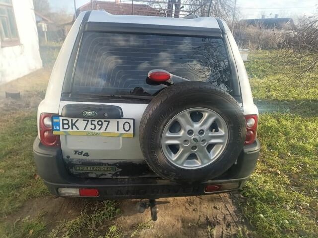 Сірий Ленд Ровер Freelander, об'ємом двигуна 2 л та пробігом 390 тис. км за 5700 $, фото 5 на Automoto.ua